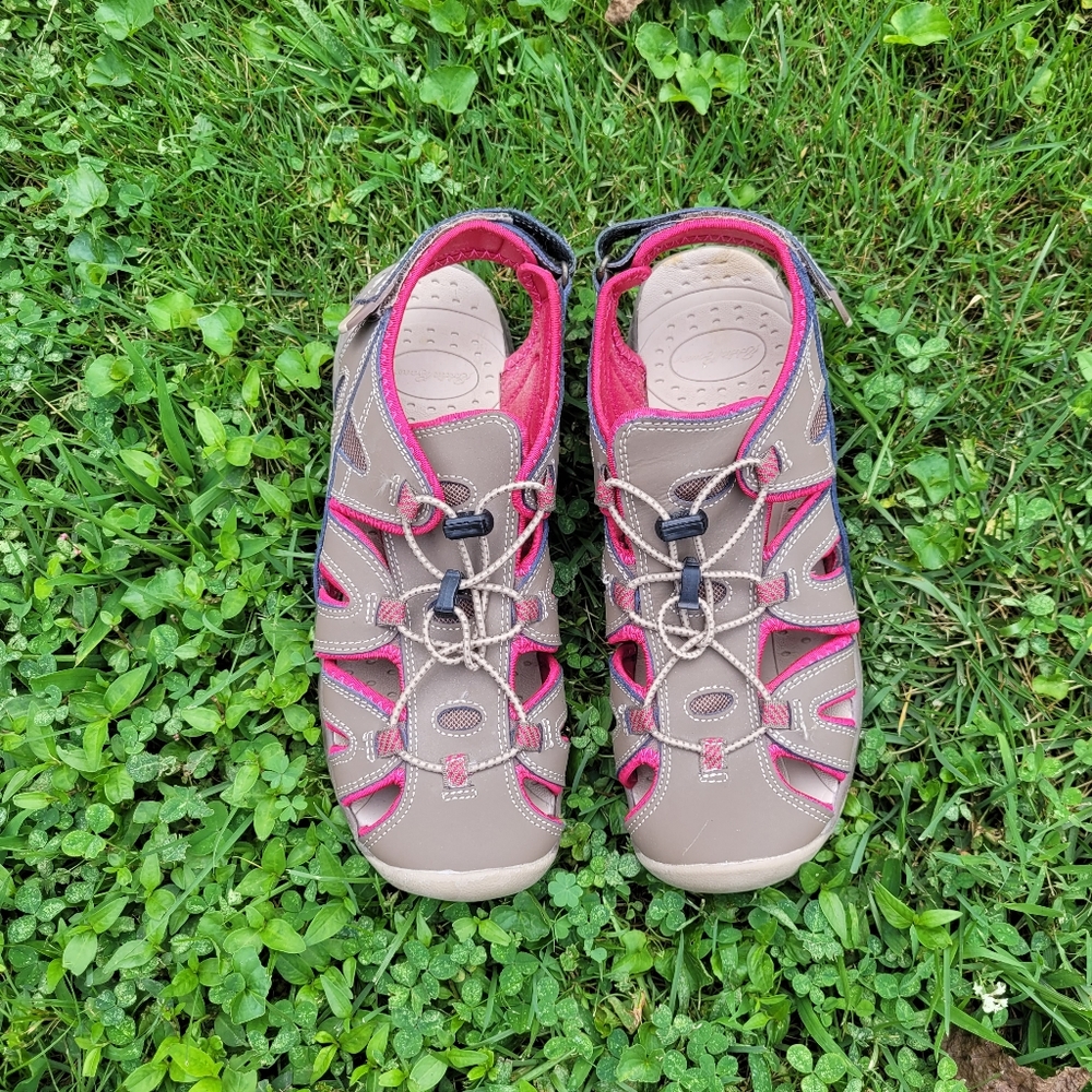 Eddie Bauer Amphibian style shoes women's size 10 "Mary"